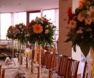 Флористические композиции на столы гостей 011